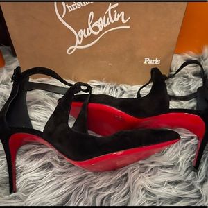 Louboutin sexy shoes!